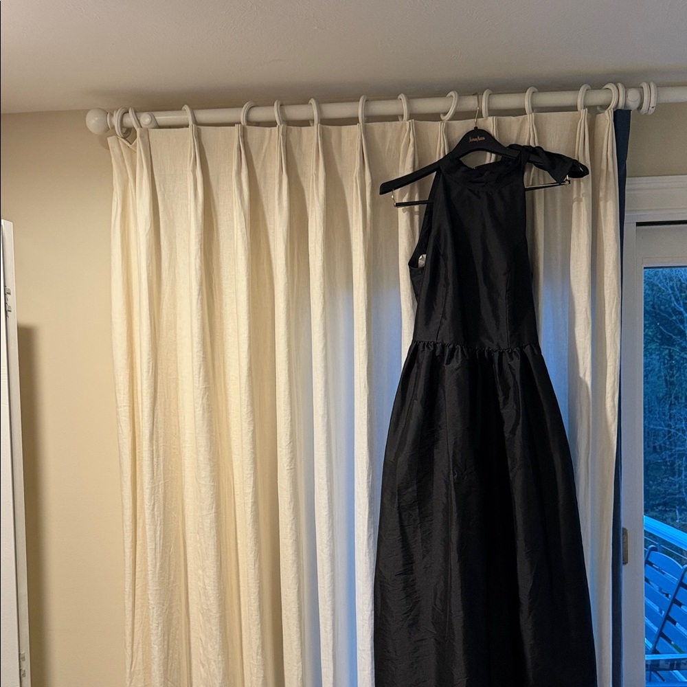 ALFRED SUNG Black Evening Dress